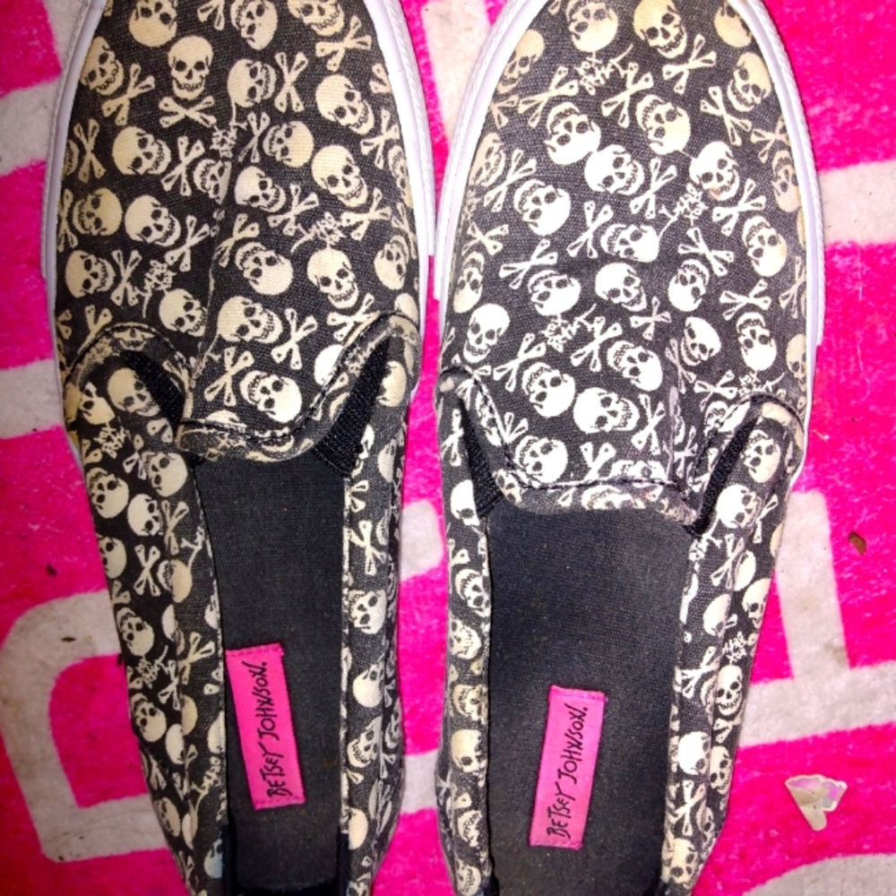 Betty Johnson shoes women's size 9